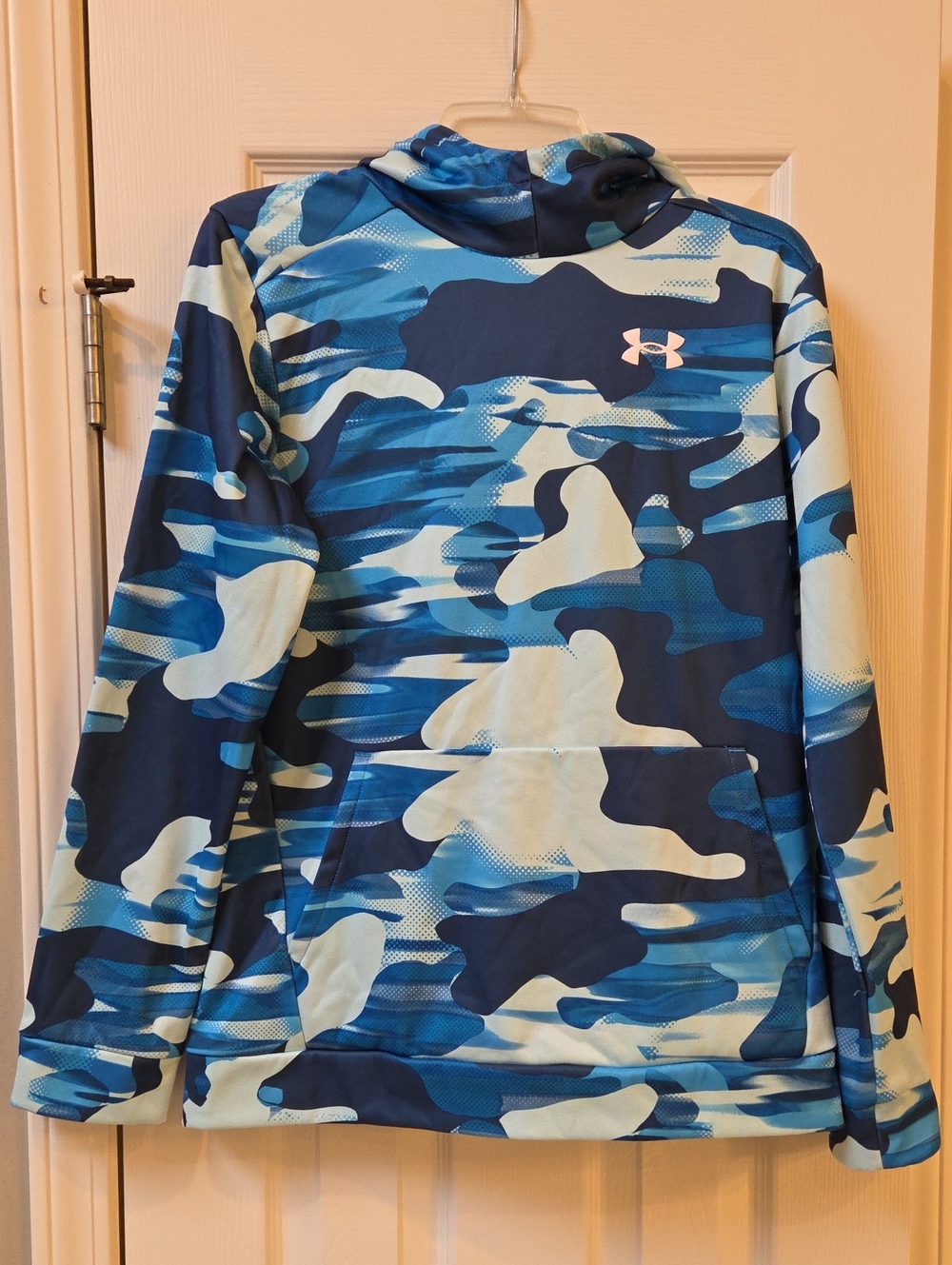 Under Armour Blue and Navy Camo Pullover Hoodie